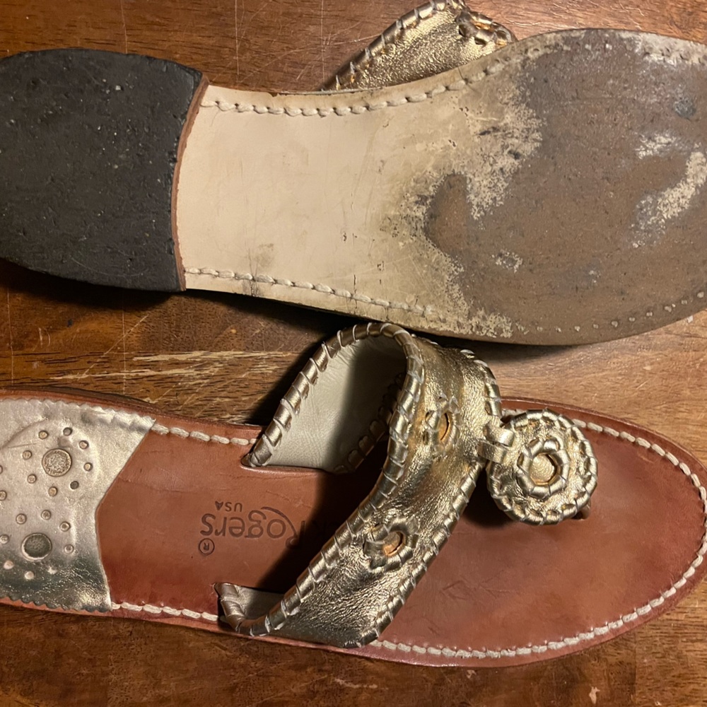 JACK ROGERS Jacks Flat Sandal Metallic Gold 9-9.5